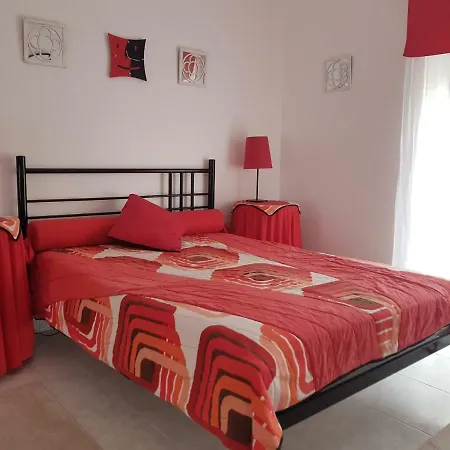 Apartamento Monte Gordo アパート